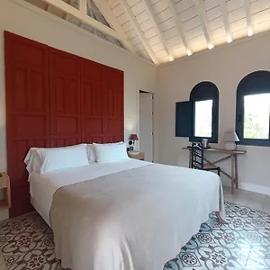 Uma Parada Del Marques Sevilla